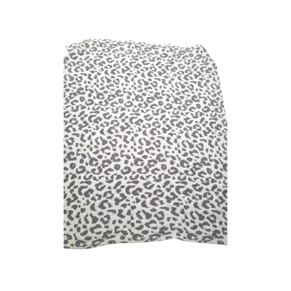 Cupcakes‎ & Cashmere Leopard Print Throw Blanket Soft Gray & White Plush Fabric